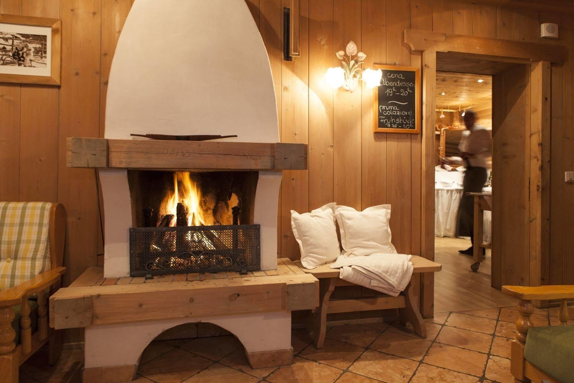 Dependance Hotel Mareo Dolomites ซาน วิจลิโอ ดิ มาเรบเบ ภายนอก รูปภาพ